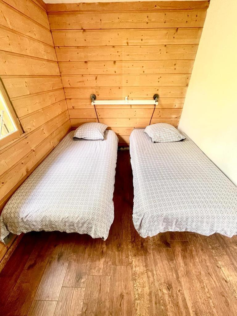 Le Petit Chalet Chanas Luaran gambar